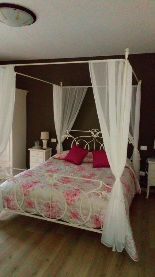 La Rocchetta Bed and Breakfast Valeggio sul Mincio Εξωτερικό φωτογραφία