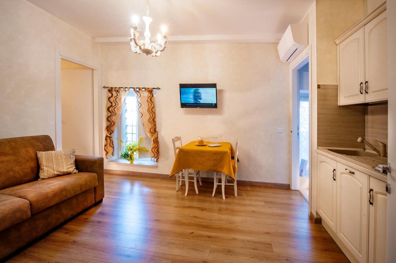 La Rocchetta Bed and Breakfast Valeggio sul Mincio Εξωτερικό φωτογραφία